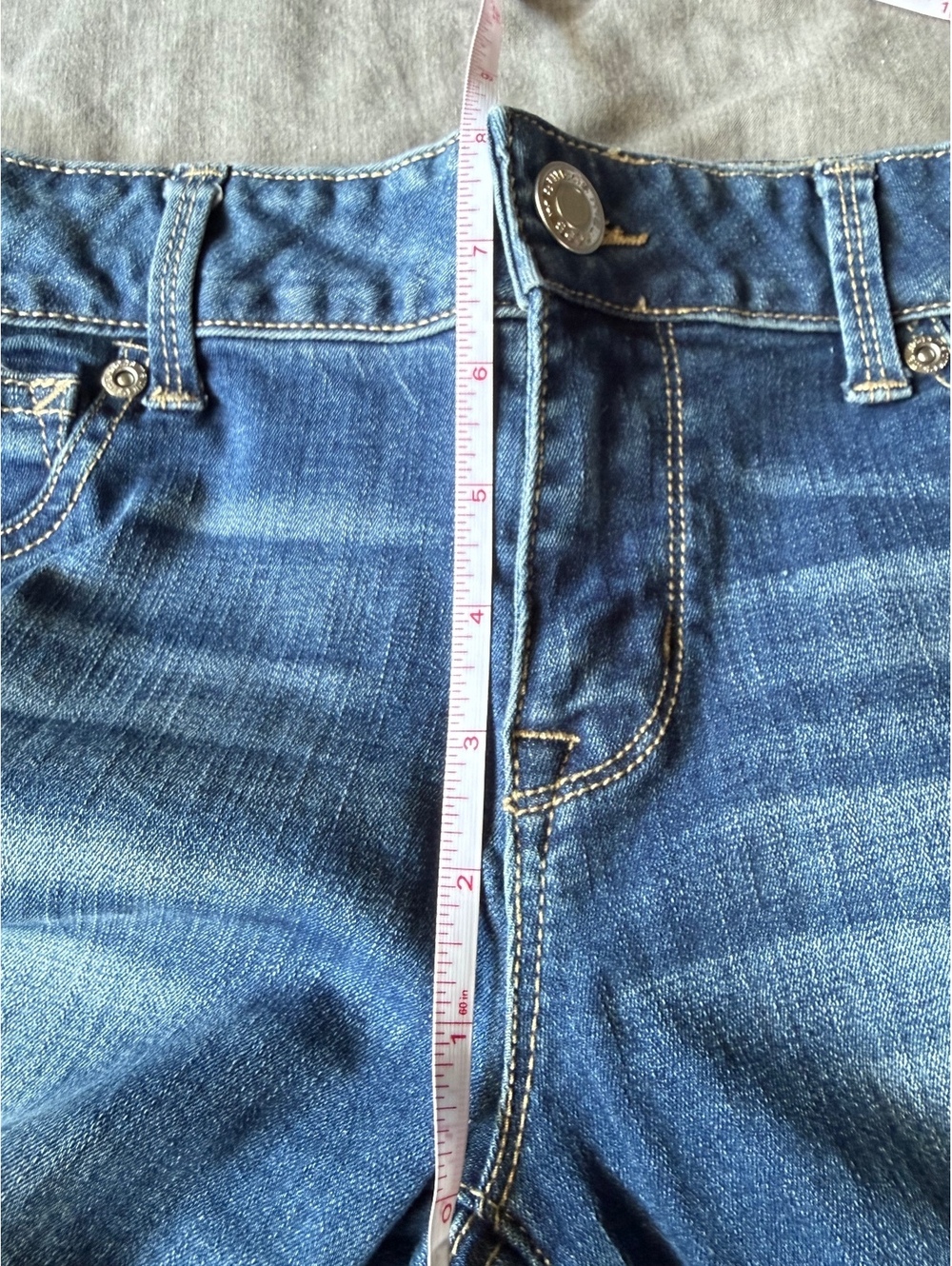 Maurices Size Small Reg Distressed Capris Low Rise - Picture 6 of 7